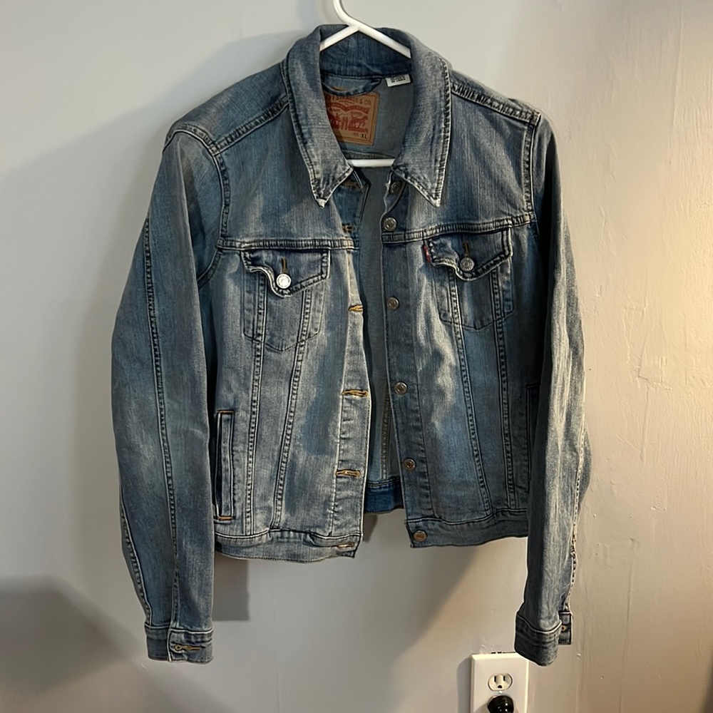 Great condition Levi’s denim jacket